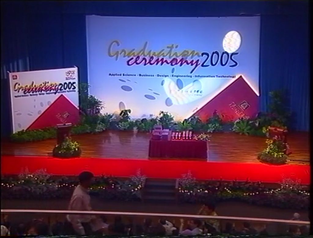 <em>Graduation</em> ceremony 2005: Day 3, Session 9, Temasek Design School