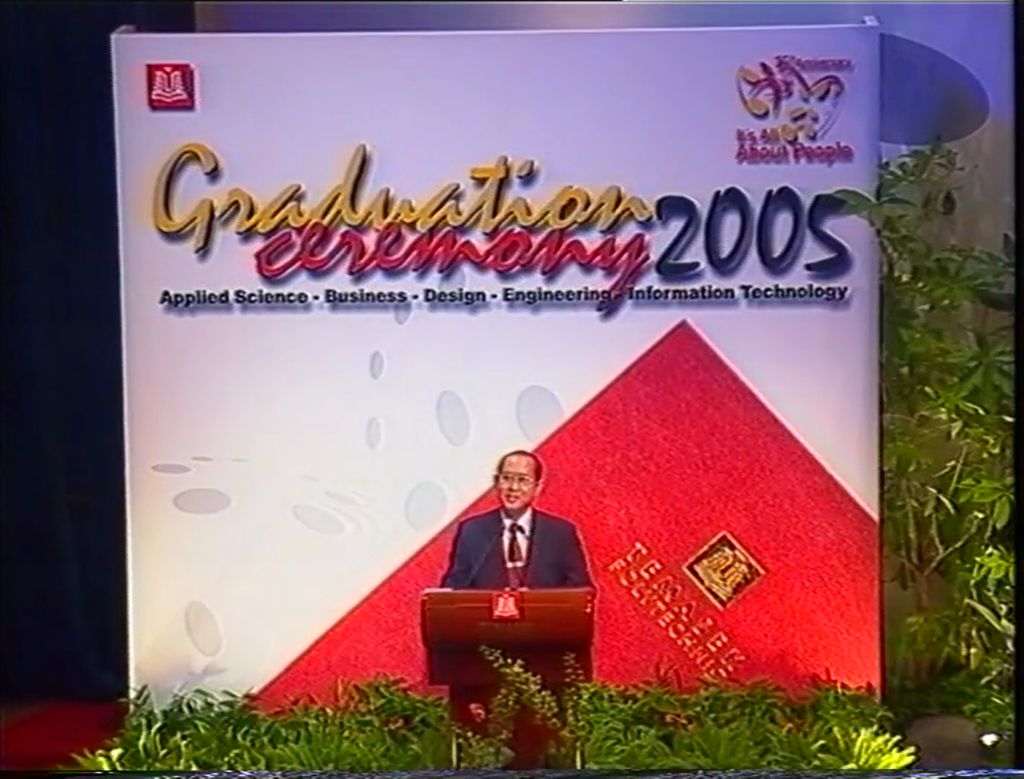 <em>Graduation</em> ceremony 2005: Day 4, Session 11, Temasek Business School