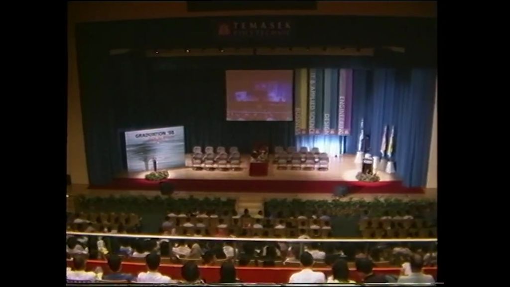 <em>Graduation</em> ceremony 1998: Day 4, Session 8, School of IT & Applied Science